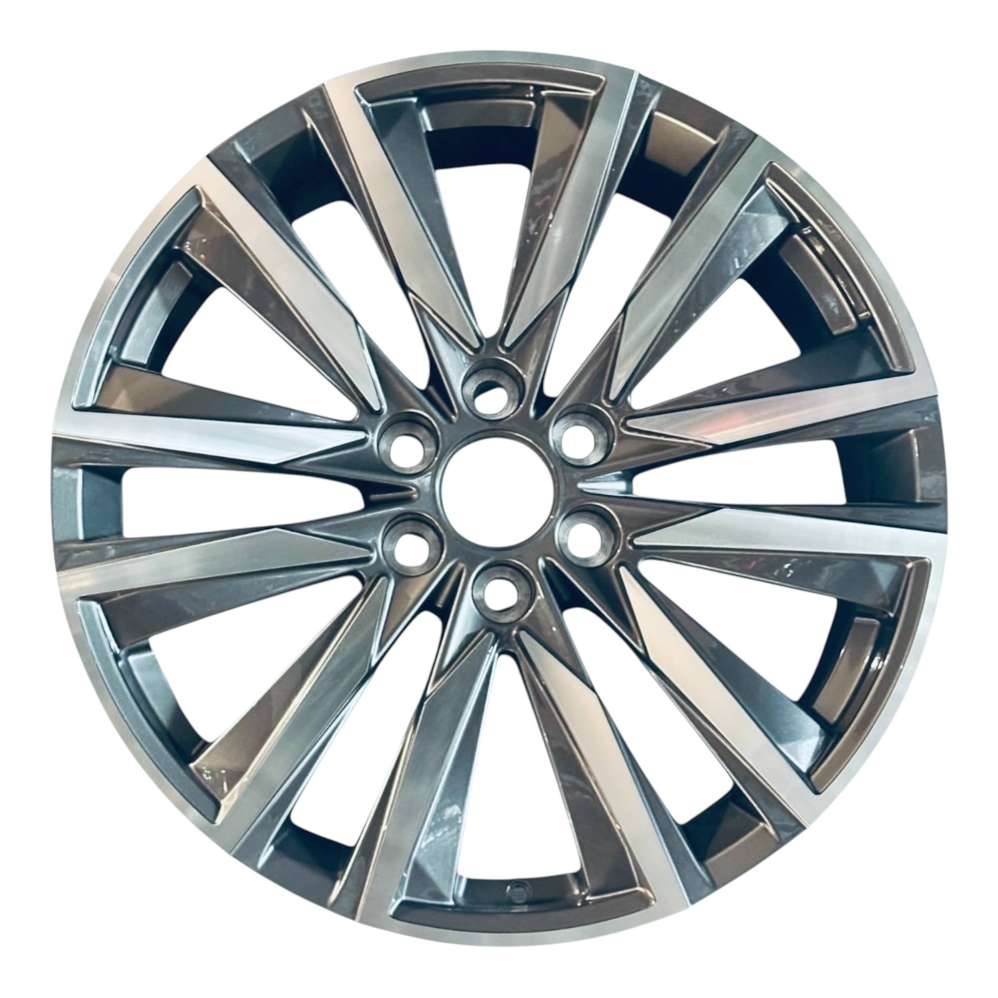 Cadillac Escalade - Image 2