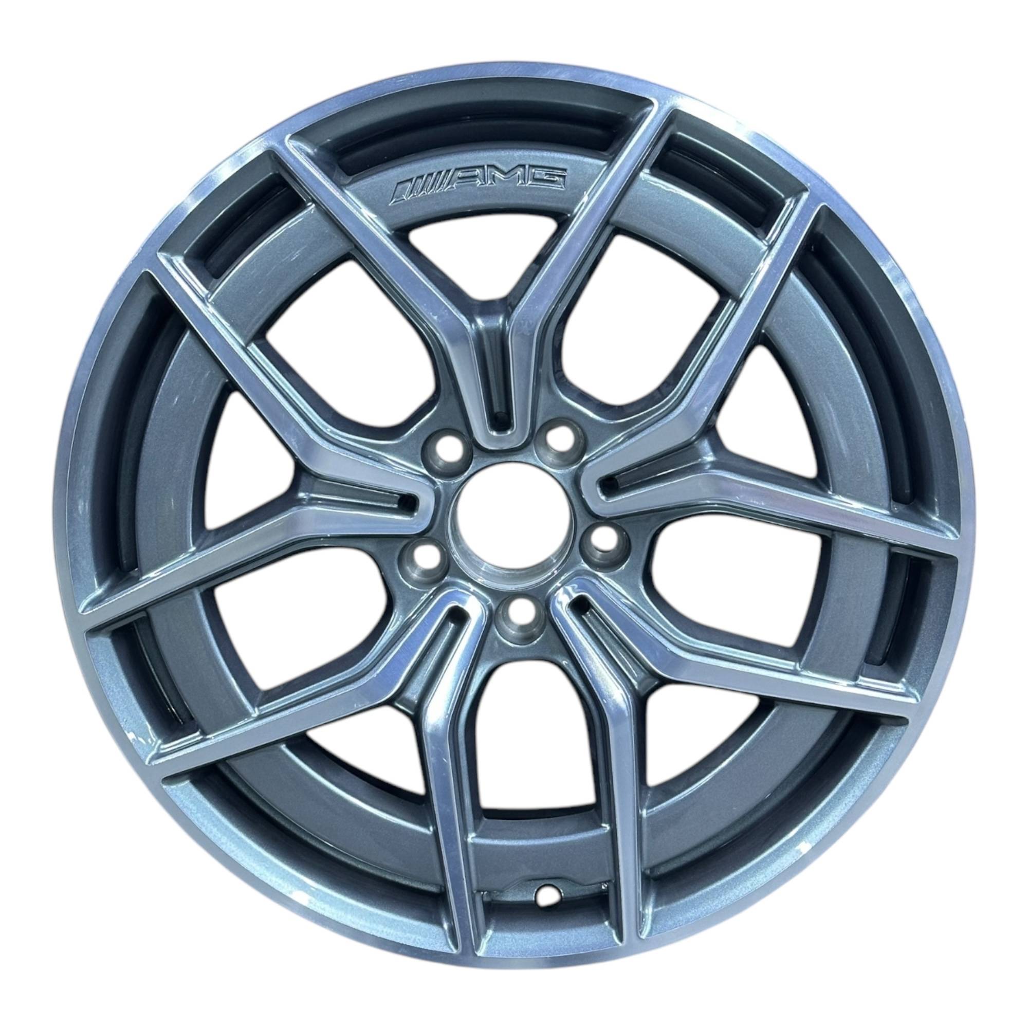 Mercedes Benz E Class AMG - Image 2