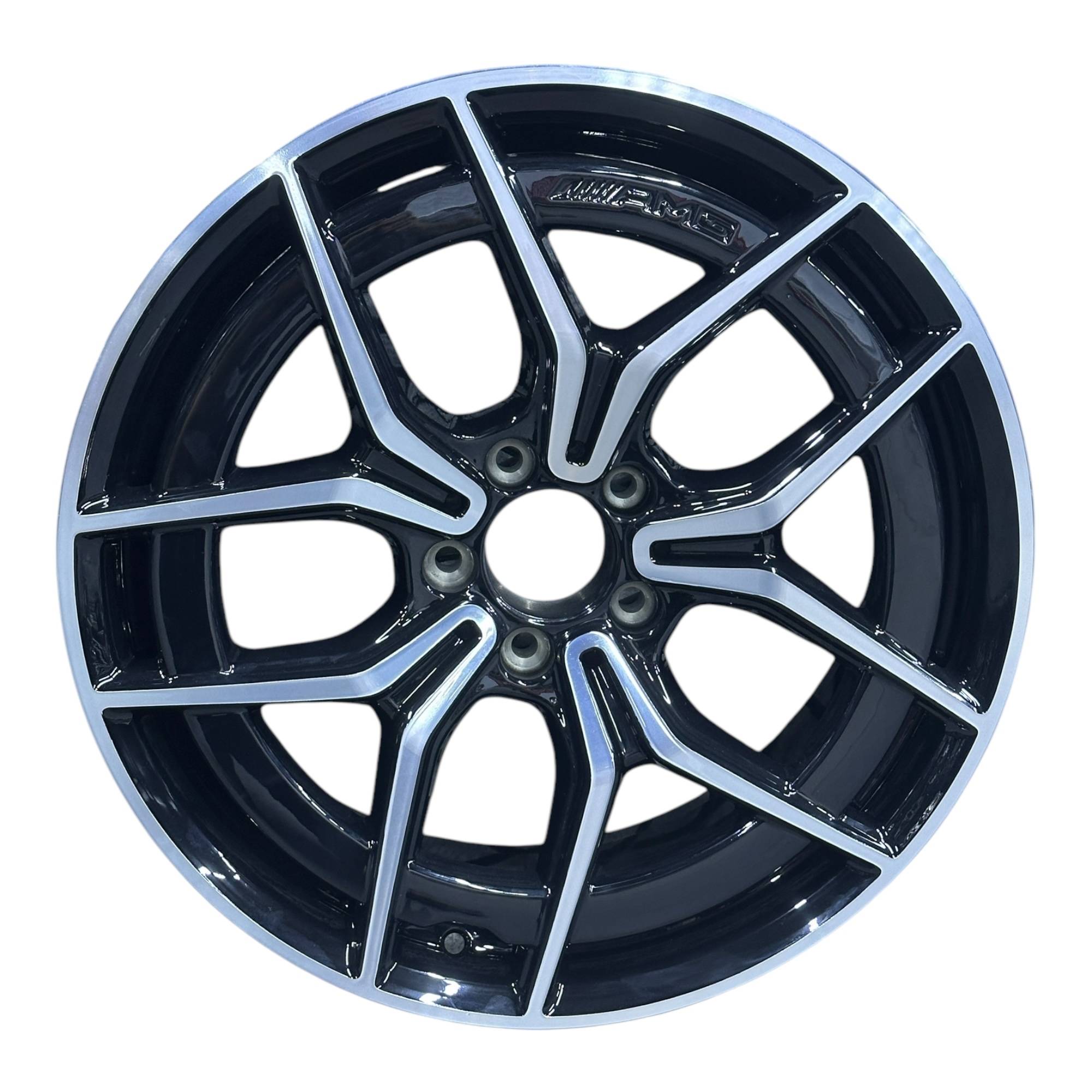 Mercedes Benz E Class - Image 2