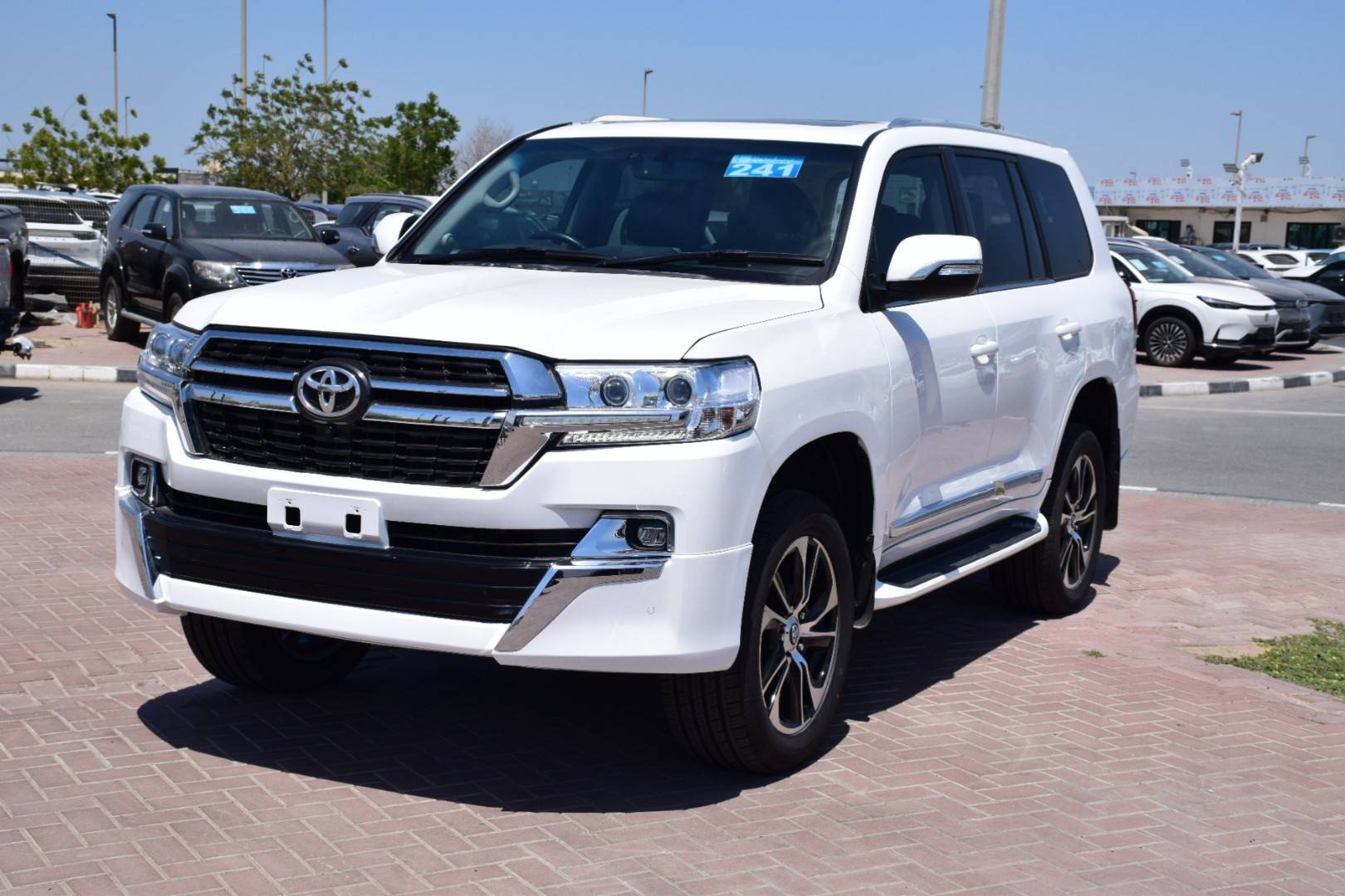 Toyota land cruiser - Image 3